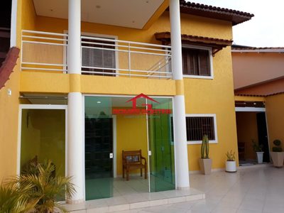 Sobrado, 3 quartos, 250 m² - Foto 1