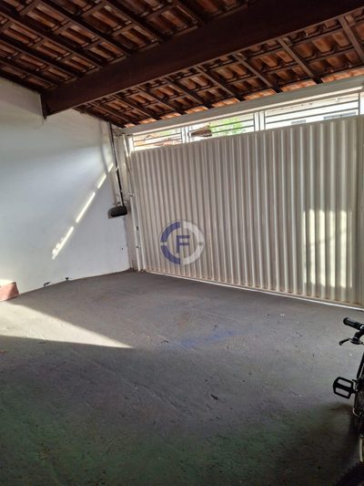 Casa, 3 quartos, 190 m² - Foto 1