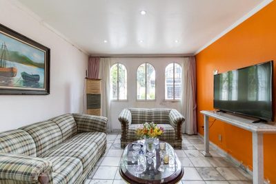 Casa, 5 quartos, 240 m² - Foto 5