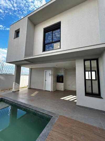 Sobrado, 3 quartos, 253 m² - Foto 4