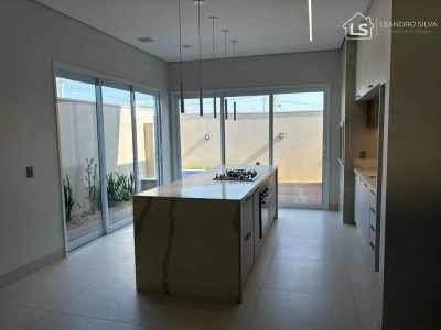 Casa, 1 quarto, 170 m² - Foto 1