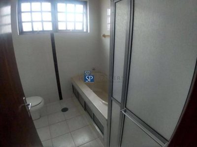 Casa, 4 quartos, 215 m² - Foto 3