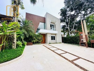 Casa, 5 quartos, 285 m² - Foto 1
