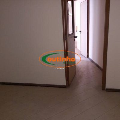 Prédio Inteiro, 28 m² - Foto 2