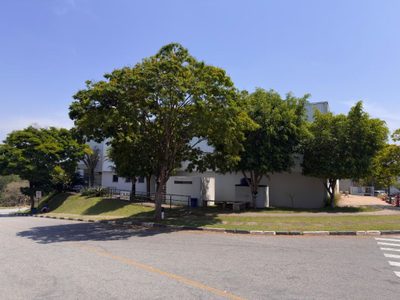 Depósito-Galpão, 1800 m² - Foto 2