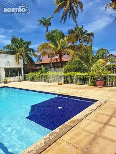Casa, 5 quartos, 325 m² - Foto 1