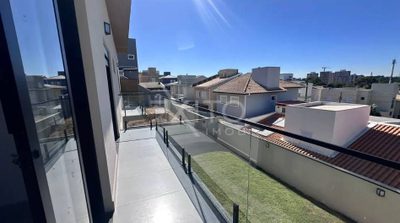 Casa, 3 quartos, 236 m² - Foto 2