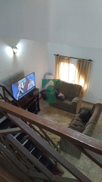 Sobrado, 3 quartos, 230 m² - Foto 1