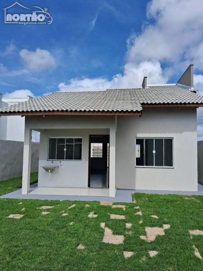 Casa, 3 quartos, 71 m² - Foto 2