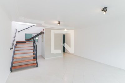 Casa, 3 quartos, 238 m² - Foto 3