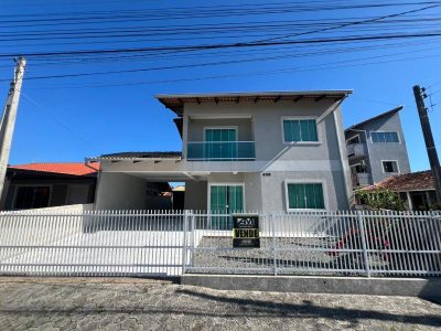 Sobrado, 5 quartos, 272 m² - Foto 1