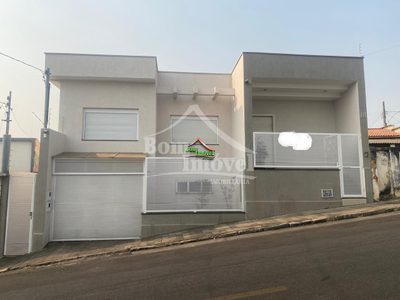 Casa, 2 quartos, 140000 m² - Foto 1