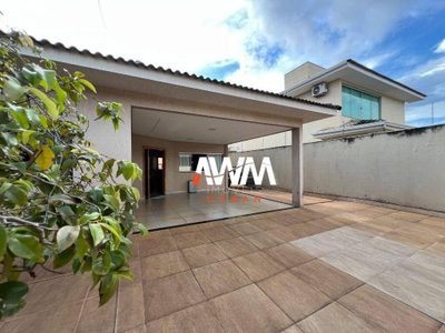 Casa, 3 quartos, 220 m² - Foto 3