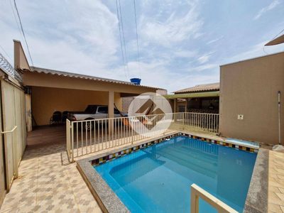 Casa, 3 quartos, 200 m² - Foto 2