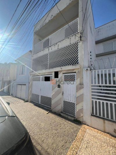 Sobrado, 3 quartos, 214 m² - Foto 1