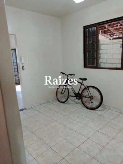 Casa, 2 quartos, 172 m² - Foto 1