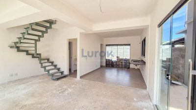 Casa, 3 quartos, 121 m² - Foto 2