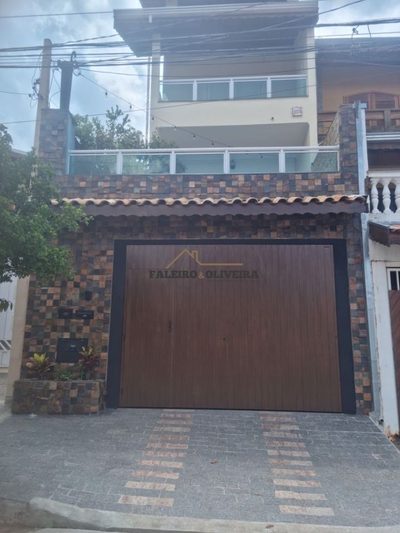 Casa, 5 quartos, 225 m² - Foto 2