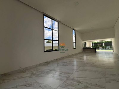 Casa, 4 quartos, 247 m² - Foto 4