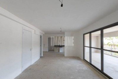 Apartamento, 3 quartos, 155 m² - Foto 1