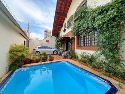Casa, 3 quartos, 165 m² - Foto 1