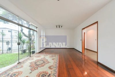 Sobrado, 4 quartos, 361 m² - Foto 1