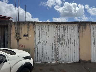 Casa, 2 quartos, 132 m² - Foto 1