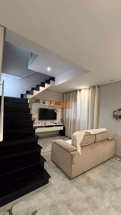 Sobrado, 3 quartos, 250 m² - Foto 1