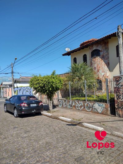 Casa, 4 quartos, 176 m² - Foto 2