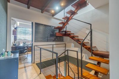 Prédio Inteiro, 64 m² - Foto 1