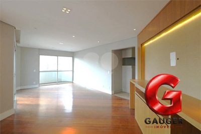 Apartamento, 4 quartos, 210 m² - Foto 1