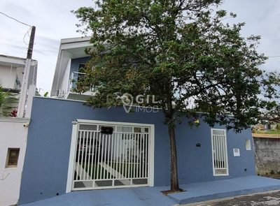 Sobrado, 3 quartos, 200 m² - Foto 1