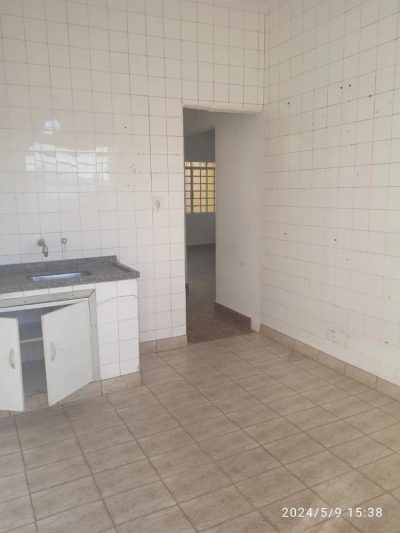 Casa, 4 quartos, 168 m² - Foto 1