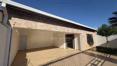 Casa, 4 quartos, 205 m² - Foto 1