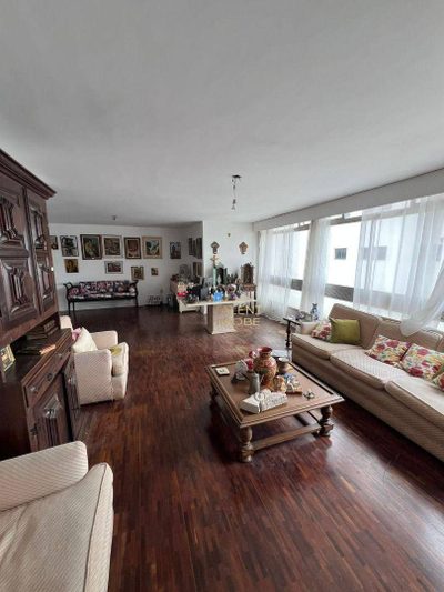 Apartamento, 4 quartos, 182 m² - Foto 1