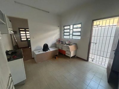 Casa, 1 quarto, 74 m² - Foto 1