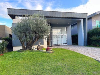 Casa de Condomínio, 4 quartos - Foto 1
