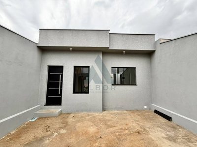 Casa, 2 quartos, 43 m² - Foto 1