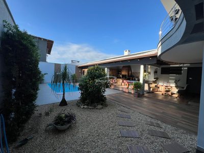 Casa, 4 quartos, 310 m² - Foto 4