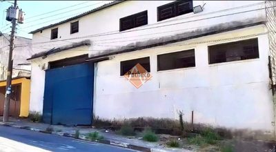 Depósito-Galpão, 680 m² - Foto 1