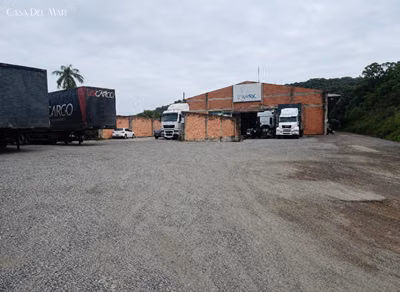 Depósito-Galpão, 2048 m² - Foto 1