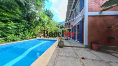 Casa, 4 quartos, 650 m² - Foto 1
