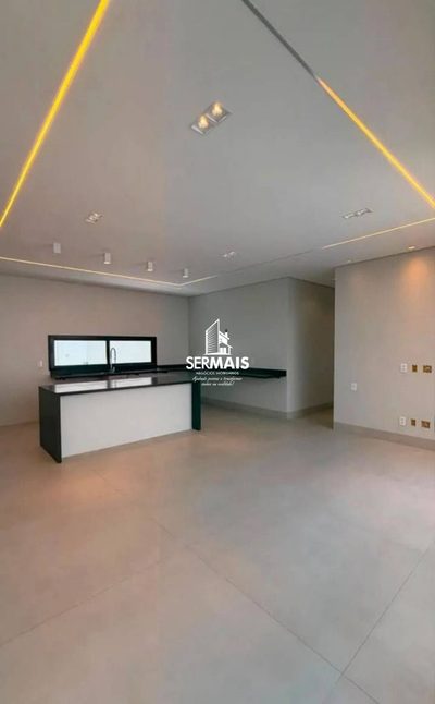 Casa, 3 quartos, 222 m² - Foto 2