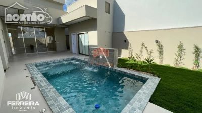 Casa, 3 quartos, 225 m² - Foto 2