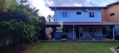 Casa, 4 quartos, 220 m² - Foto 1