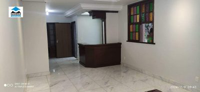 Casa, 5 quartos, 278 m² - Foto 2