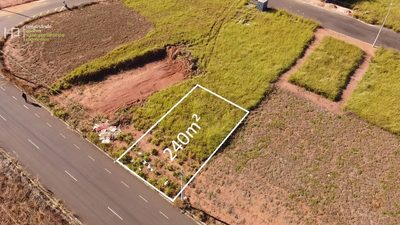 Loteamento e Condomínio, 240 m² - Foto 1