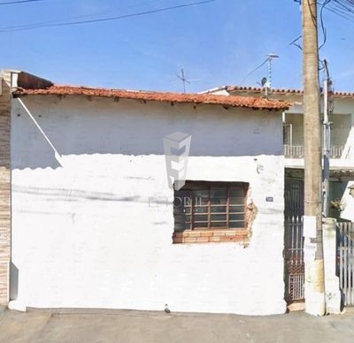 Casa, 3 quartos, 201 m² - Foto 1