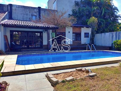 Casa, 4 quartos, 238 m² - Foto 3