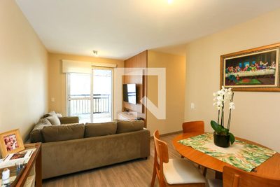 Apartamento, 3 quartos, 73 m² - Foto 2